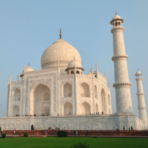 Vista externa del Taj Mahal, en Agra, India